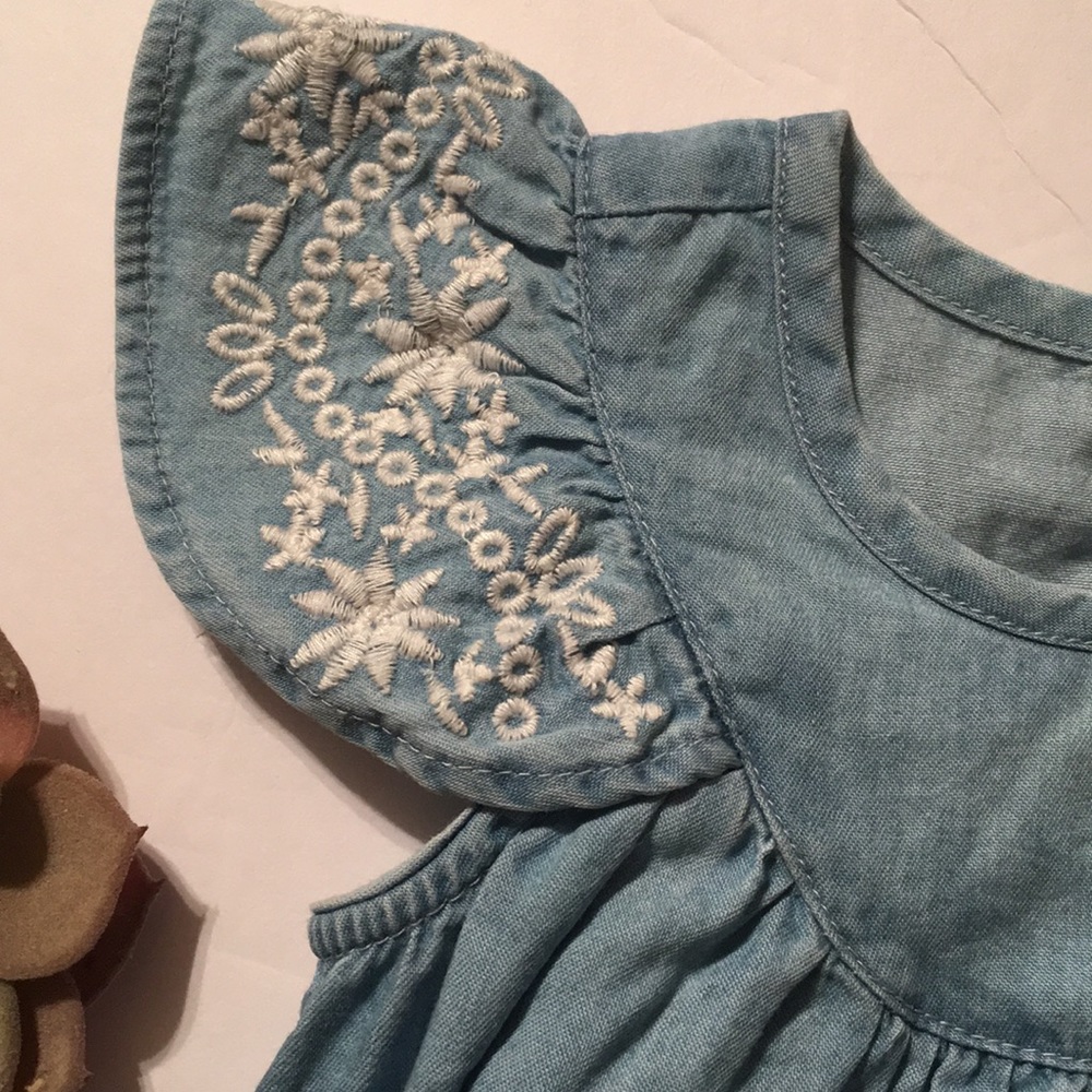 Baby girl spring outfit - Picture 2 of 4